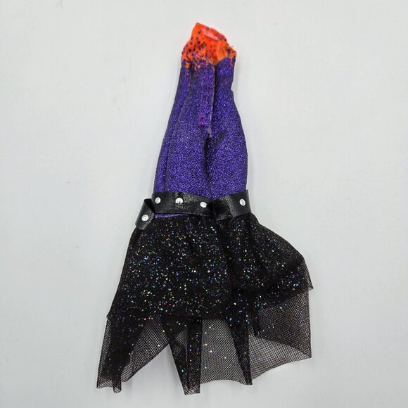 Monster High Casta Fierce Doll Accessories Broom Boots Dress Top Mattel Read - Picture 5 of 13